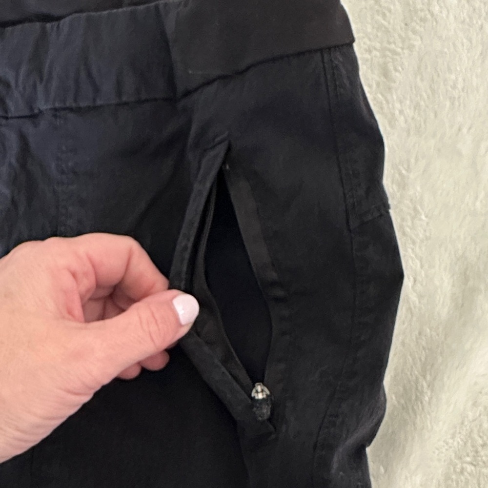 Active Life Bermuda Shorts - Picture 4 of 6